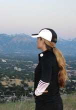 Load image into Gallery viewer, WOMEN&#39;S REFLECTIVE RUNNING HAT