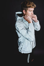 Load image into Gallery viewer, MEN&#39;S FULLY REFLECTIVE LIGHTWEIGHT RUNNING JACKET